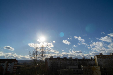 阳光 夏天 春天 季节 天空 森林 日出 黄昏 傍晚 旅行