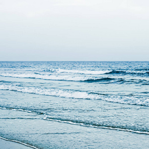 美丽的海景或海景，热带沙滩上的海景，暑假旅游和度假胜地