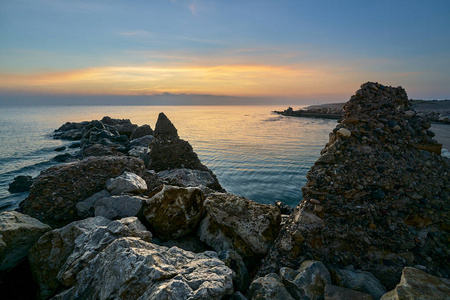 美丽的 日落 天空 自然 防波堤 地平线 波浪 海岸线 海岸