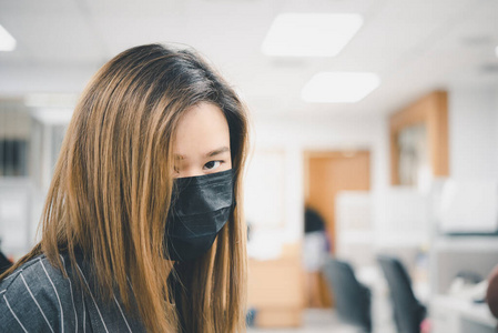 危险的 流感 健康 污染 过敏 光晕 女孩 呼吸系统 面具