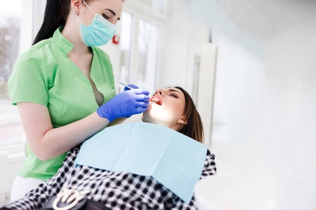 牙痛 专家 牙医 健康 卫生 女人 病人 牙科 治疗 参观