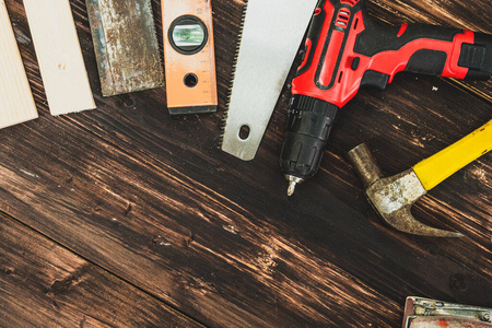 训练 改进 木制品 行业 木工 木匠 整修 木材 修理 房子