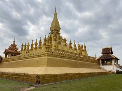 修道院 崇拜 信仰 佛塔 佛教徒 地标 艺术 目的地 宝塔