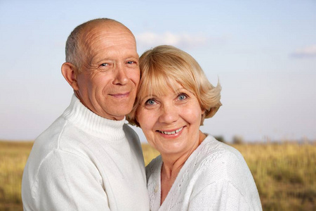 退休 家庭 成人 退休人员 微笑 祖母 祖父母 美丽的 夏天