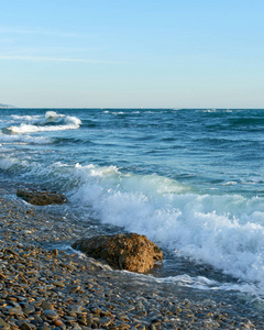 海岸 海景 海湾 天空 海洋 波动 美丽的 夏天 地平线