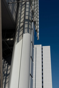 反射 建筑 日落 建筑学 场景 街道 旅行 高的 房子 亚洲