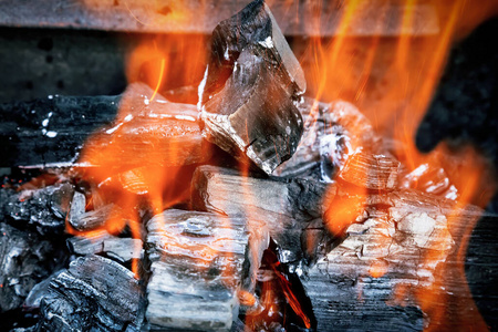 地狱 篝火 发光 要素 壁炉 烧烤 能量 火花 火焰 纹理