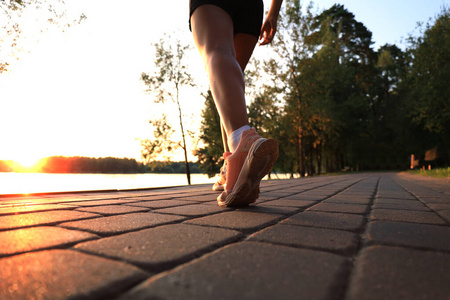 运动型 外部 运动 日出 轨道 慢跑者 跑步者 健康 锻炼