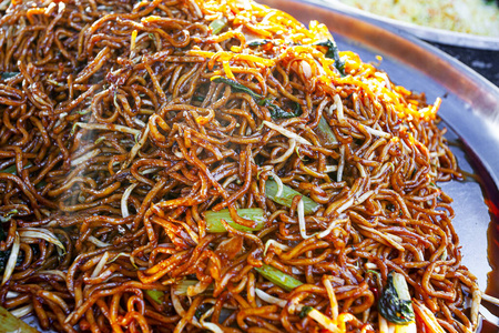 油炸 餐厅 市场 食物 蔬菜 热的 午餐 鸡蛋 美味的 盘子