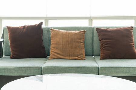椅子 沙发 房间 活的 奢侈 枕头 公寓 木材 窗口 地板