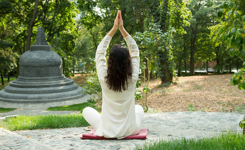冥想 平衡 姿势 佛陀 女孩 公园 自然 佛教 女士 后面