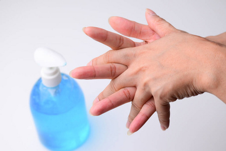 爆发 手指 预防 防腐剂 人类 医生 酒精 流感 清洁剂