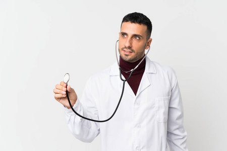 临床 医院 白种人 职业 专家 医学 照顾 听诊器 制服