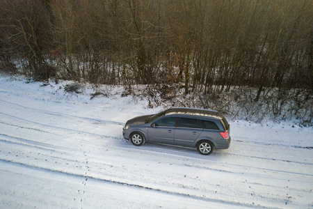 冻结 探索 季节 运输 轨道 暴风雪 牵引 安全 车辆 汽车
