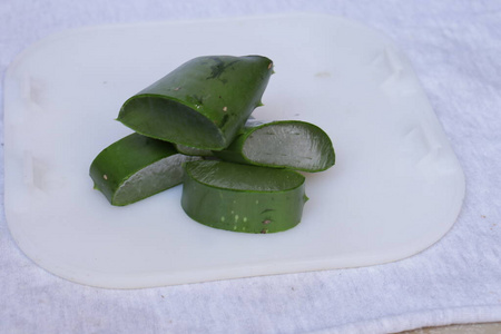 草本植物 滋润 美女 凝胶 食物 切片 立方体 维拉 保湿霜