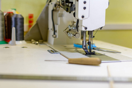 服装 女裁缝 服装制作 处理 裁剪 工具 材料 车间 商业