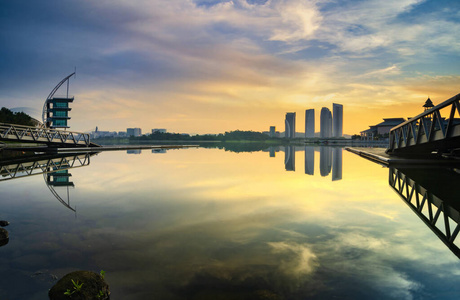 反射 城市 太阳 风景 自然 美丽的 亚洲 公园 建筑学