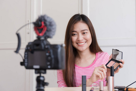 策略 商品 美丽的 网络 皮肤 亚洲 照相机 韩国人 回顾