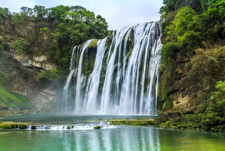 夏天 瀑布 环境 美丽的 公园 自然 瓷器 风景 旅行 假期