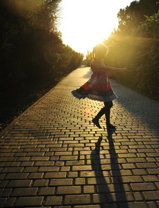 运动员 女人 街道 城市 步行 小孩 阴影 夏天 慢跑 公园