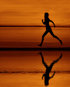 训练 健康 身体 美丽的 海滩 成人 慢跑 太阳 轮廓 闲暇