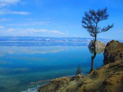 海景 风景 海湾 假期 美丽的 旅游业 反射 天空 岩石