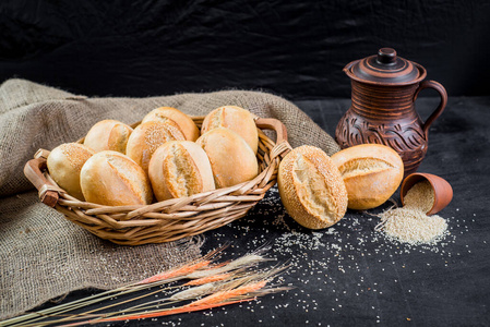 美味的 篮子 桌子 面包店 美食家 木材 地壳 罐子 面包