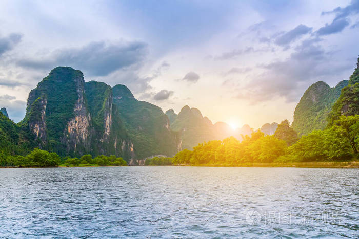 日出 漂流 阳朔 早晨 桂林 竹子 旅行 风景 领域 薄雾