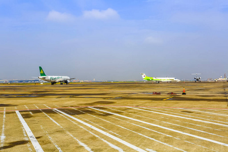 跑道 等待 航空航天 航空 地面 建筑 终端 乘客 停机坪