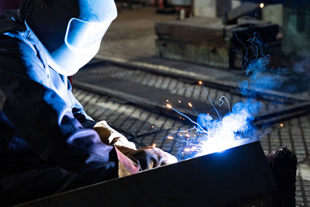 保护 设施 劳动者 劳动 技术 工人 手套 预制 焊工 焊接工