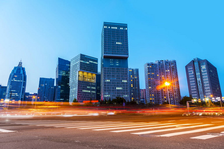 道路 地标 汽车 建筑学 天际线 风景 旅行 驱动 交通