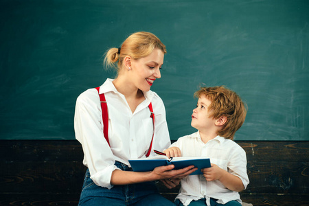 讲故事的人.儿童读物中有趣的故事.