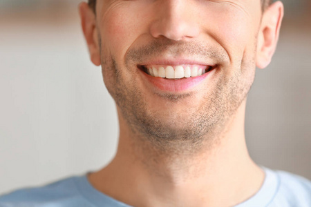 特写镜头 男人 照顾 古老的 口腔医学 牙科 牙齿 健康