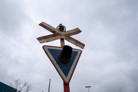 注意信号灯图片