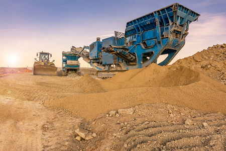 技术 矿物 负载 矿井 工厂 挖掘机 职业 运输 制造业
