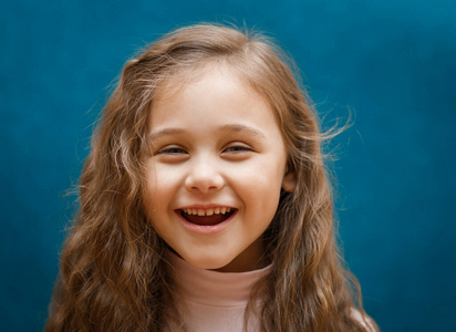 微笑 可爱的 肖像 演播室 甜的 童年 可爱极了 女孩 快乐