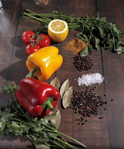 胡椒粉 西芹 复制 草本植物 烹饪 桌子 菜单 厨房 意大利语