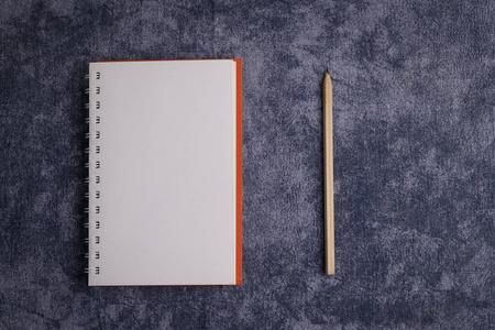 教育 笔记本 床单 办公室 桌面 极简主义 文件 笔记 学校