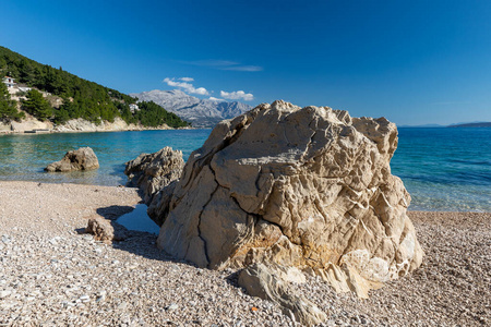 夏天 海岸 假期 热的 旅游业 海洋 克罗地亚 岩石 海景