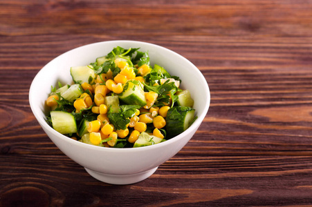 自制 西芹 黄瓜 沙拉 开胃菜 复制空间 食物 玉米 小吃