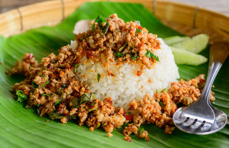 大米 生菜 早餐 油炸 亚洲 辣椒 美味的 烹饪 咖喱 风味