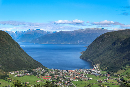 海岸 夏天 挪威语 假期 城市 小山 鸟瞰图 斯堪的纳维亚语
