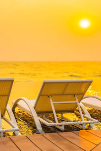 天堂 奢侈 游泳 椅子 假日 太阳 旅游业 求助 风景 海滩