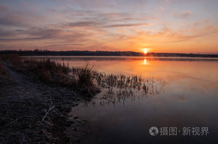 傍晚 太阳 日落 黎明 天空 自然 美丽的 地平线 黄昏