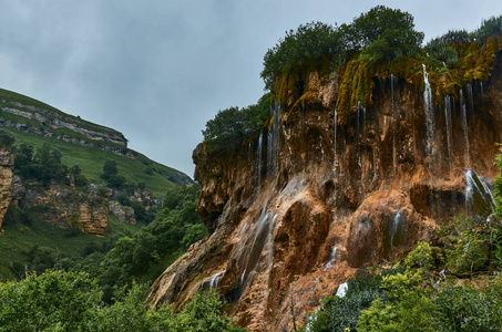 放松 美丽的 岩石 自然 美女 悬崖 山谷 森林 环境 高加索