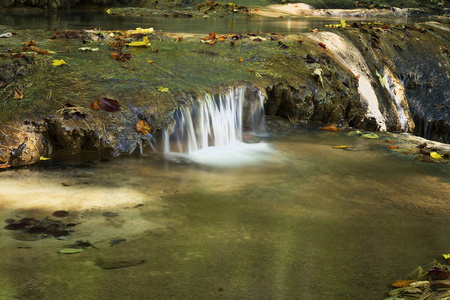 岩石 公园 国家的 容忍 小溪 秋天 颜色 环境 运动 瀑布