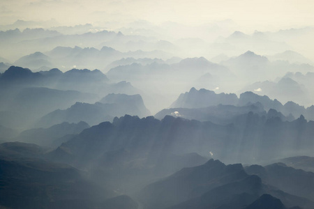 阿尔卑斯山 天空 太阳 全景图 小山 风景 日落 薄雾 自然