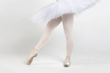 排练 跳舞 优雅 美丽的 技能 芭蕾舞演员 姿势 运动 摆姿势