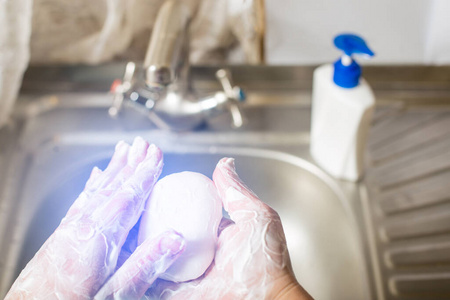 新型冠状病毒 照顾 肥皂 冠状病毒 水龙头 擦洗 细菌 液体