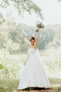 新娘 美女 时尚 婚礼 漂亮的 白种人 夏天 自然 服装